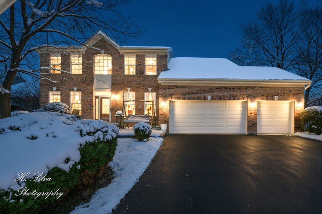 496 Oakhurst Lane, Carpentersville, IL 60110