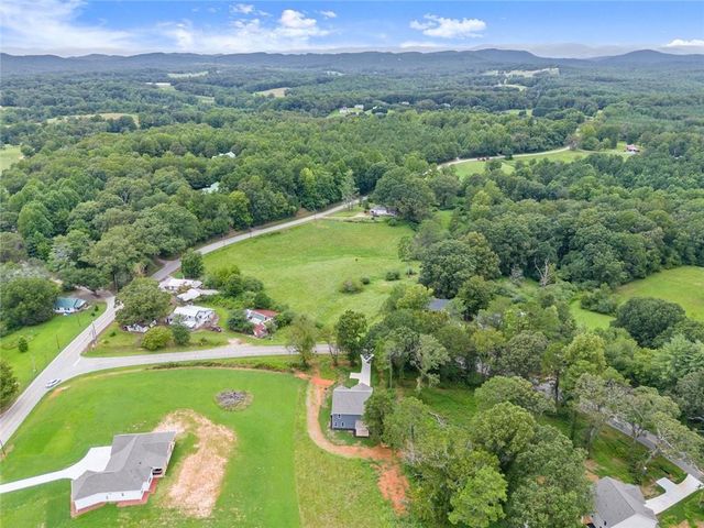 182 Hardman Road, Clarkesville, GA 30523
