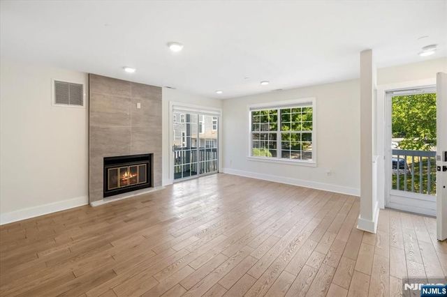 24 Mallard Court 110, Englewood, NJ 07631