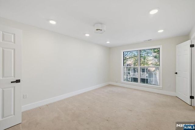 24 Mallard Court 110, Englewood, NJ 07631