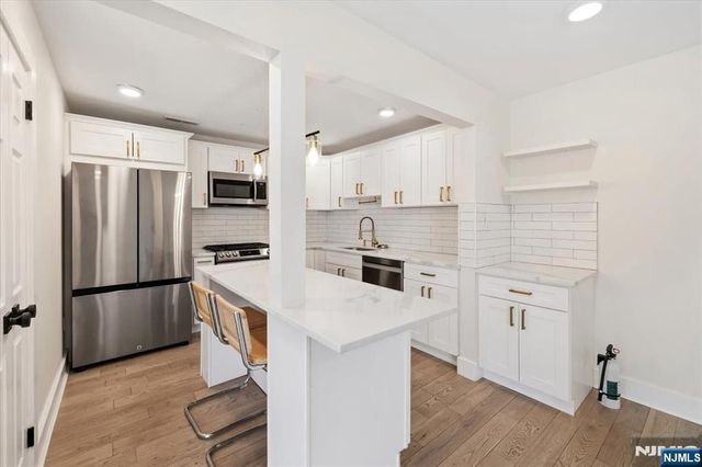 24 Mallard Court 110, Englewood, NJ 07631