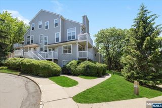 24 Mallard Court 110, Englewood, NJ 07631
