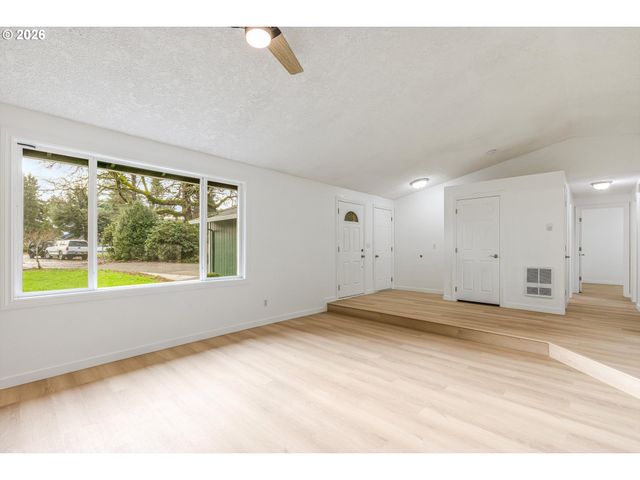 3714 Ne 148TH Ct, Vancouver, WA 98682