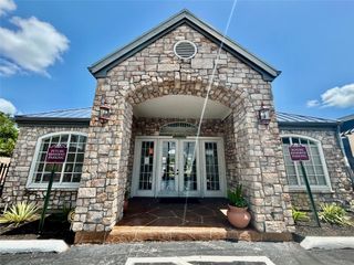 6500 W 43rd Street W 1401, Houston, TX 77092