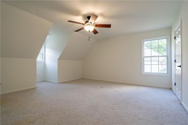 5485 Twin Oak Dr, Douglasville, GA 30135