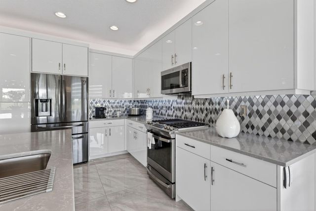 11869 SW Poseidon Way, Port St. Lucie, FL 34987