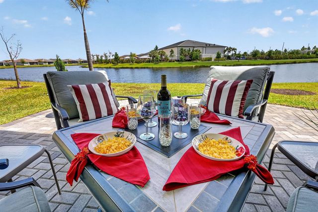 11869 SW Poseidon Way, Port St. Lucie, FL 34987