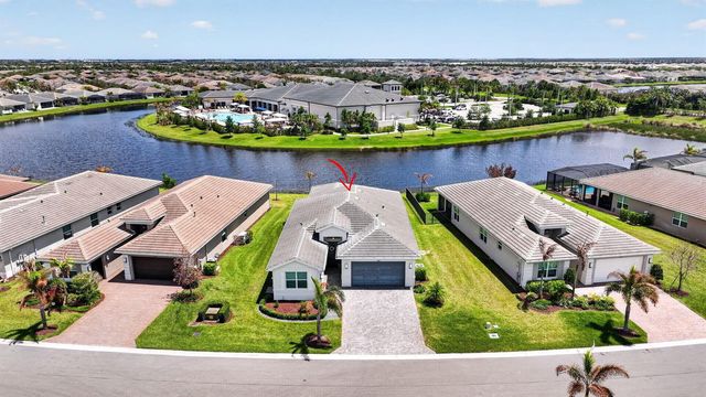 11869 SW Poseidon Way, Port St. Lucie, FL 34987