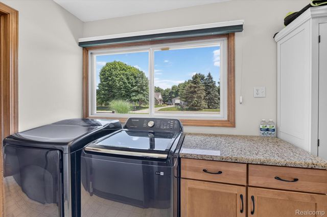 9968 Timothy Lane, Green Oak Township, MI 48178