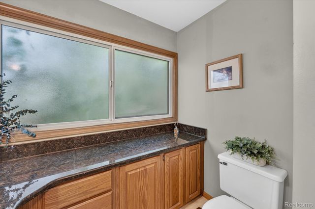 9968 Timothy Lane, Green Oak Township, MI 48178