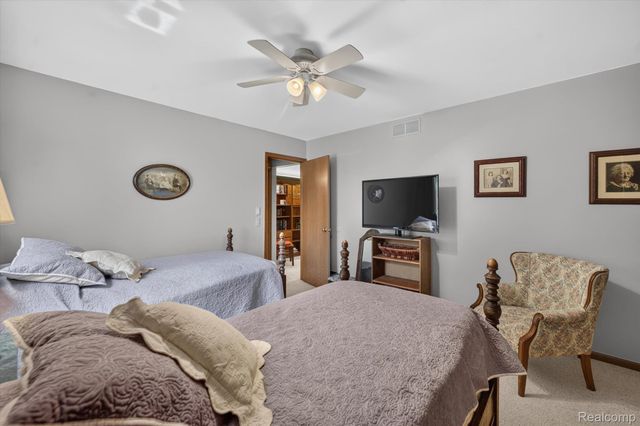 9968 Timothy Lane, Green Oak Township, MI 48178