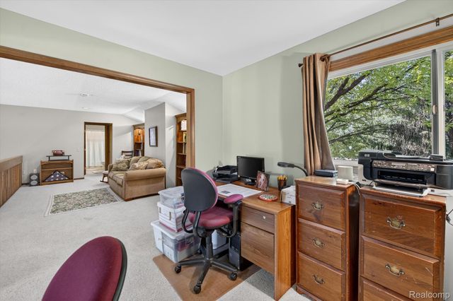 9968 Timothy Lane, Green Oak Township, MI 48178