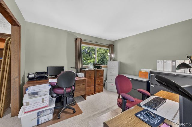 9968 Timothy Lane, Green Oak Township, MI 48178