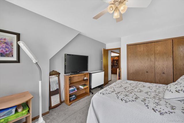 9968 Timothy Lane, Green Oak Township, MI 48178