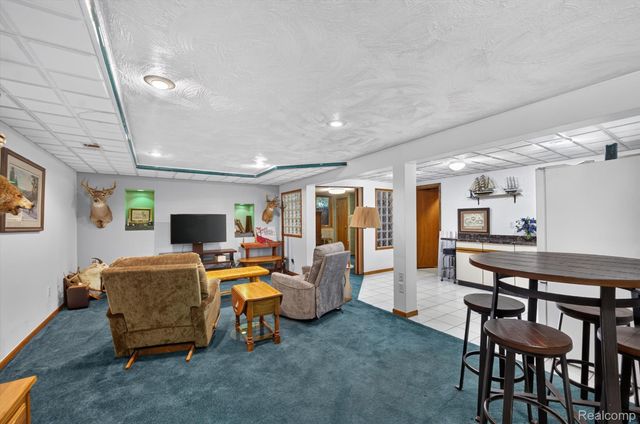 9968 Timothy Lane, Green Oak Township, MI 48178
