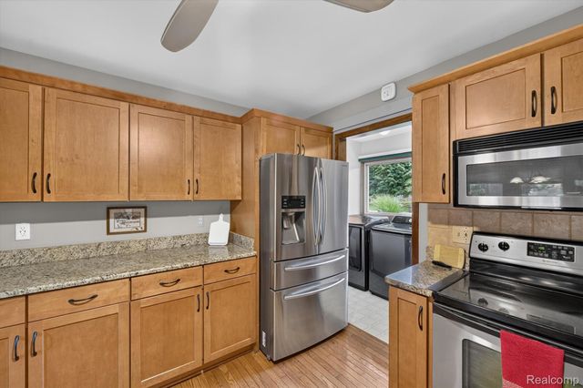 9968 Timothy Lane, Green Oak Township, MI 48178