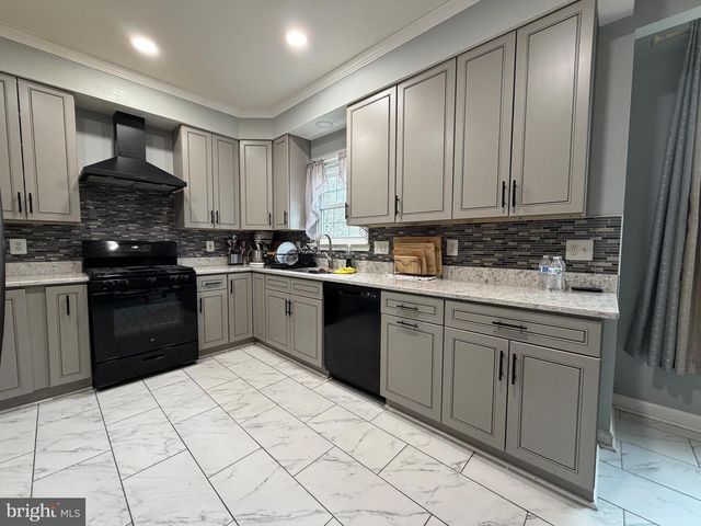 13151 OPAL LN, Woodbridge, VA 22193