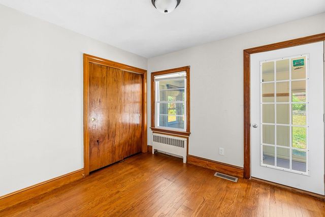 118 Summit Avenue, West Warwick, RI 02893