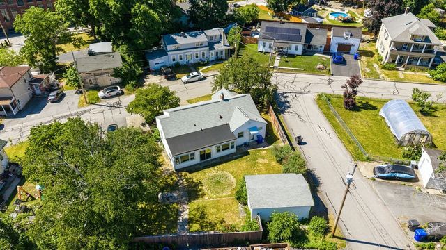 118 Summit Avenue, West Warwick, RI 02893