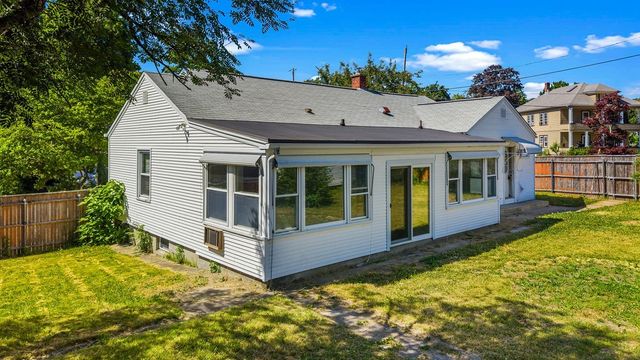118 Summit Avenue, West Warwick, RI 02893