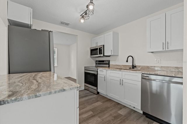 4903 LAKE RIDGE ROAD GE, Orlando, FL 32808