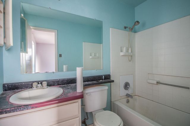 1355 S 3rd Street, Slaton, TX 79364