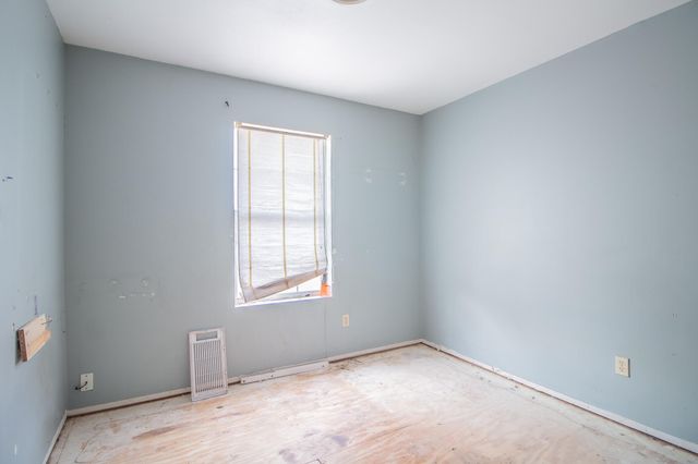 1355 S 3rd Street, Slaton, TX 79364