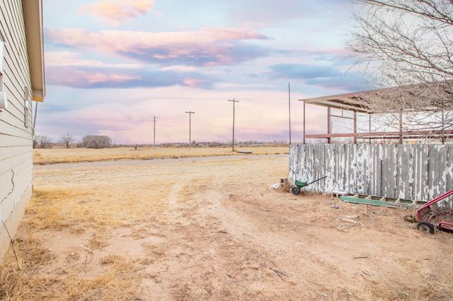 1355 S 3rd Street, Slaton, TX 79364