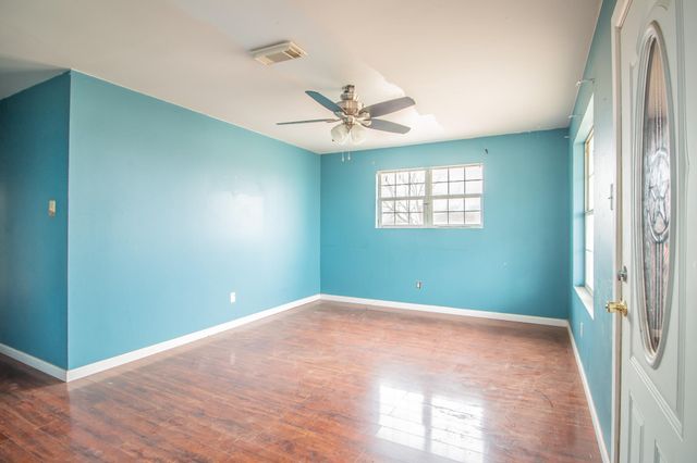 1355 S 3rd Street, Slaton, TX 79364