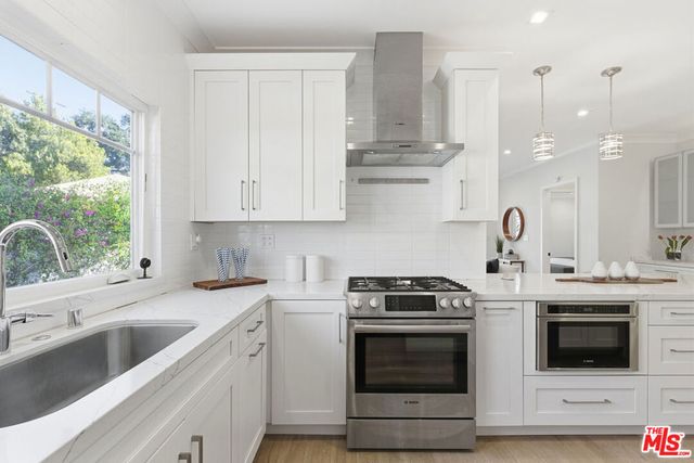 4532 Farmdale Avenue, Studio City, CA 91602