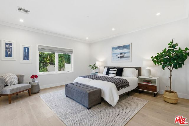 4532 Farmdale Avenue, Studio City, CA 91602