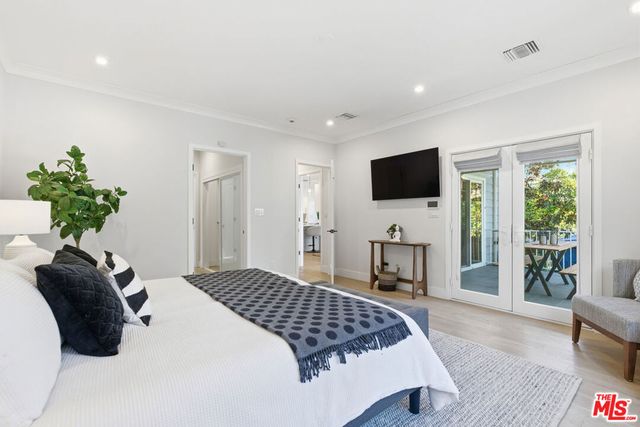 4532 Farmdale Avenue, Studio City, CA 91602