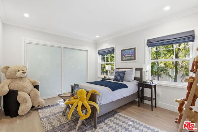 4532 Farmdale Avenue, Studio City, CA 91602