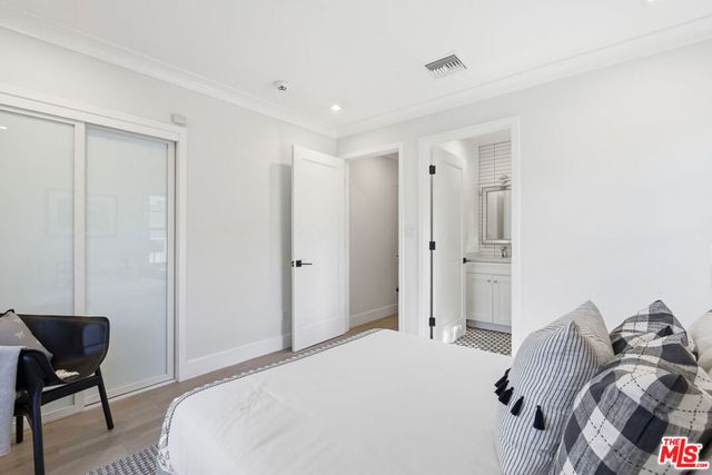 4532 Farmdale Avenue, Studio City, CA 91602