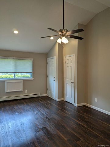 1727 N. Gardiner Drive, Bay Shore, NY 11706