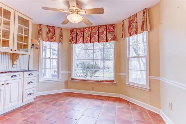 10605 CAMBROOKE CV, Collierville, TN 38017