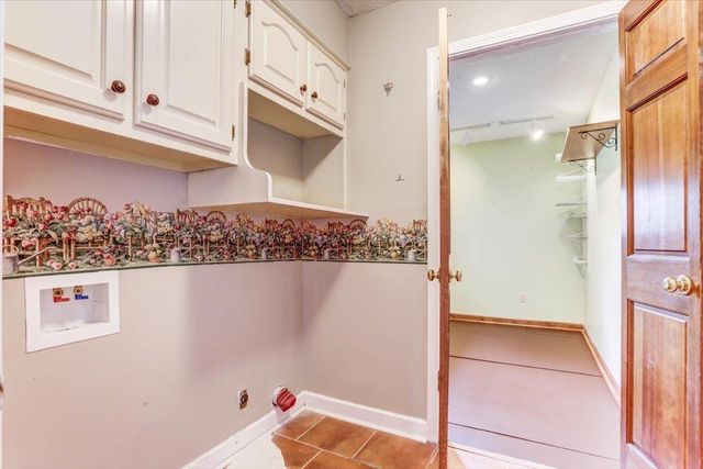 10605 CAMBROOKE CV, Collierville, TN 38017