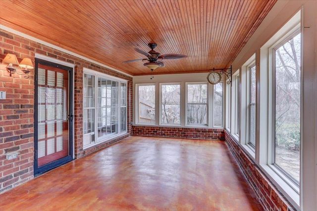 10605 CAMBROOKE CV, Collierville, TN 38017