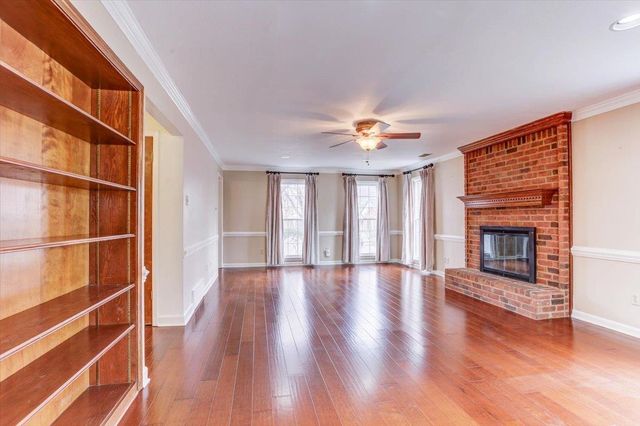 10605 CAMBROOKE CV, Collierville, TN 38017