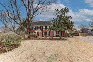 10605 CAMBROOKE CV, Collierville, TN 38017