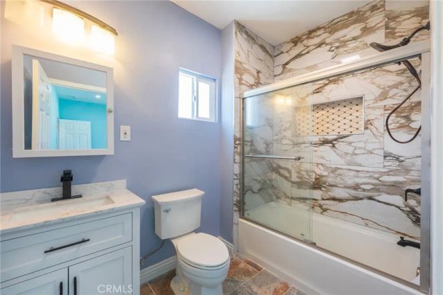 2041 W 29th Place, Los Angeles, CA 90018