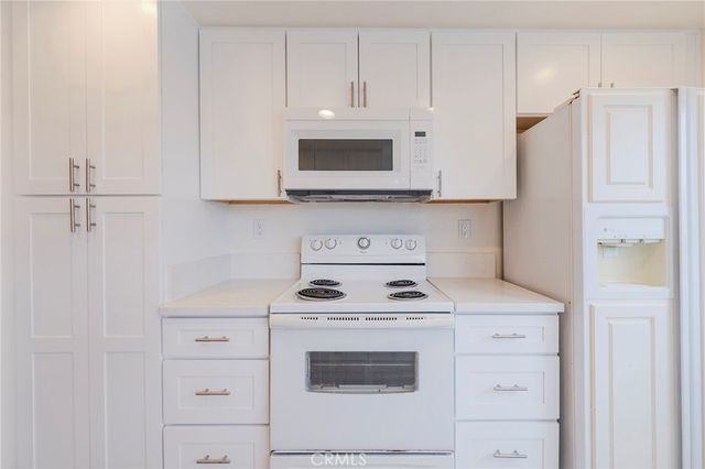 263 Tarocco, Irvine, CA 92618