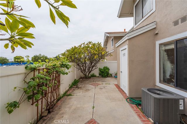 263 Tarocco, Irvine, CA 92618