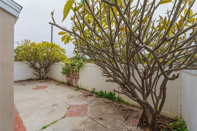 263 Tarocco, Irvine, CA 92618