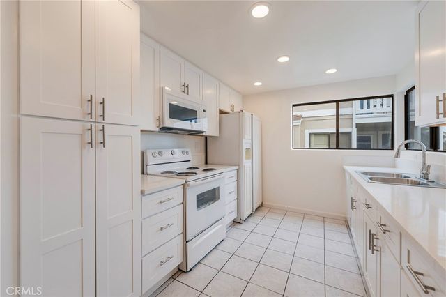 263 Tarocco, Irvine, CA 92618