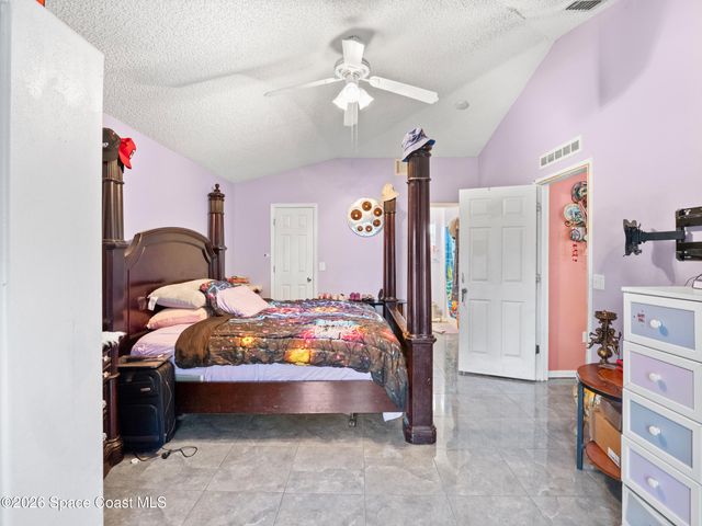 1299 Danforth Street SW, Palm Bay, FL 32908
