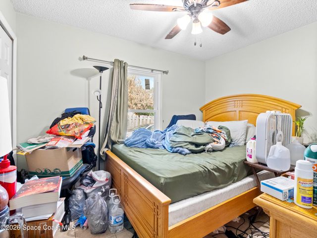 1299 Danforth Street SW, Palm Bay, FL 32908