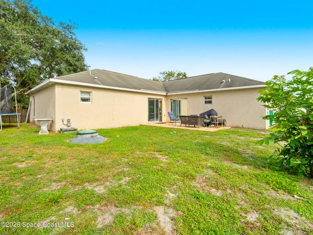 1299 Danforth Street SW, Palm Bay, FL 32908