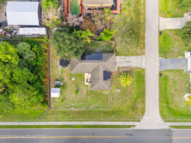 1299 Danforth Street SW, Palm Bay, FL 32908