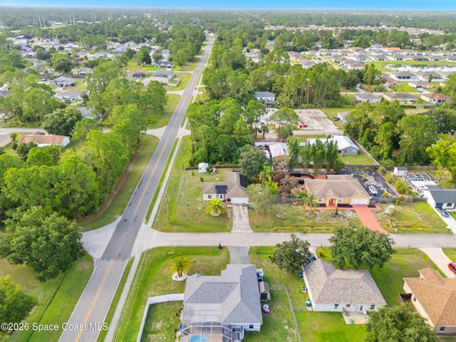 1299 Danforth Street SW, Palm Bay, FL 32908